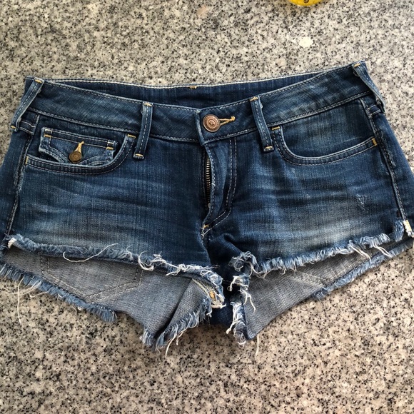 True Religion Pants - True Religion Joey denim shorts size 27